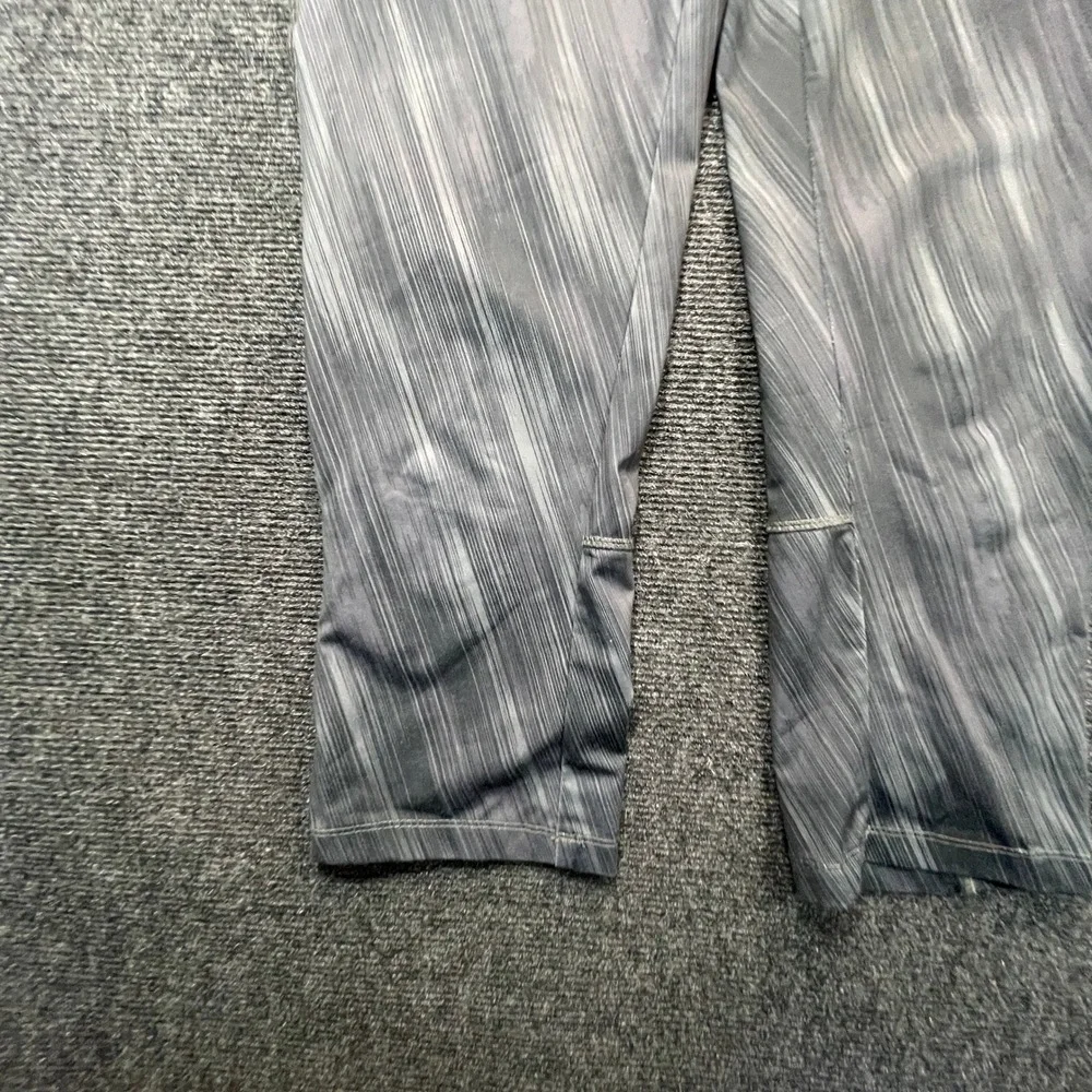 Umbro Capri Leggings Women M Gray Abstract Print Athletic Gym Workout Y2K Sporty